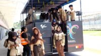 Edutour Mahasiswa KKN UGM Bersama Pelajar di Sirkuit Mandalika
