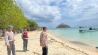 Upaya Polsek Sekotong Ciptakan Wisata Aman di Pantai Elak-Elak Lombok Barat